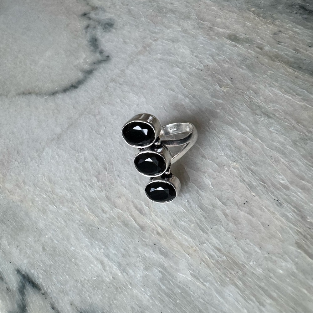 NWOT Sundance Midnight Dream Ring, Onyx, Sterling Silver - Picture 2 of 5